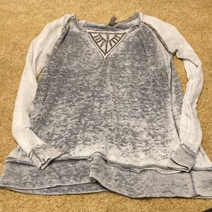 Long sleeve tee